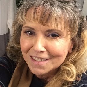 Meet your Posher, Isabelle